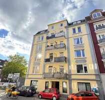 Haus zum Kaufen in Hamburg 3.699.000,00 € 977 m²