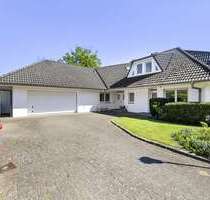 Haus zum Kaufen in Neumünster 876.000,00 € 291 m²