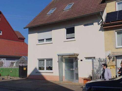 Foto - Haus zum Kaufen in Aixheim 255.000,00 € 140 m²