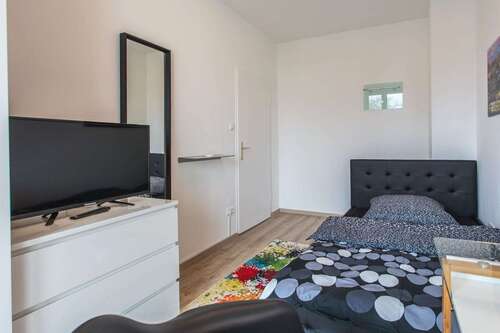 Foto - WG-Zimmer in Frankfurt am Main 850,00 € 24 m²