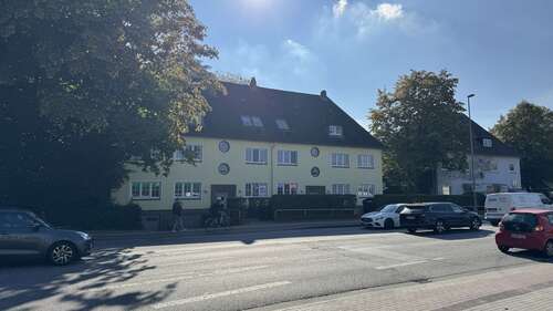 Foto - Haus zum Kaufen in Norderstedt 1.999.000,00 € 652.55 m²