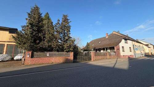 Foto - Haus zum Kaufen in Homburg 199.000,00 € 135 m²