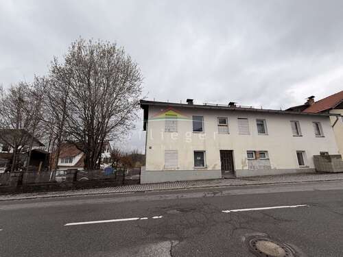 Foto - Haus zum Kaufen in Spiegelau 159.000,00 € 188 m²