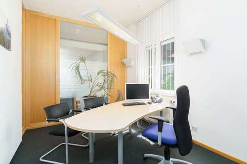 Foto - Büro in Eibelstadt 1.400,00 € 124 m²