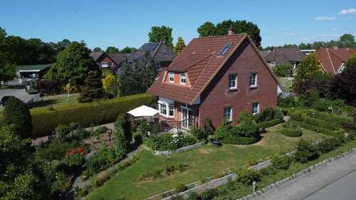 Foto - Haus zum Kaufen in Bad Bramstedt 469.000,00 € 142.38 m²