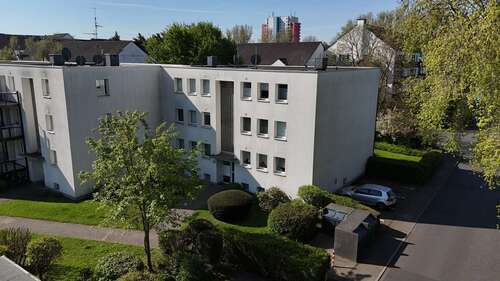 Foto - Wohnung zum Kaufen in Düsseldorf 255.000,00 € 77.5 m²