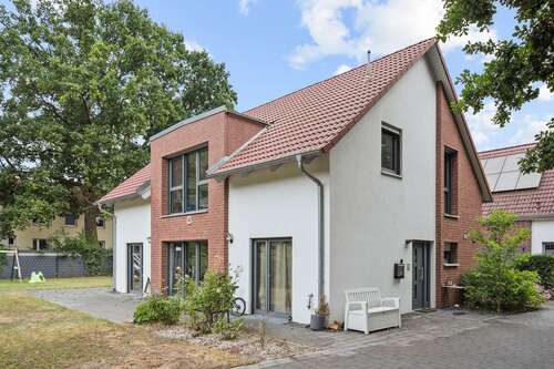 Foto - Haus zum Kaufen in Langenhagen 813.000,00 € 148 m²