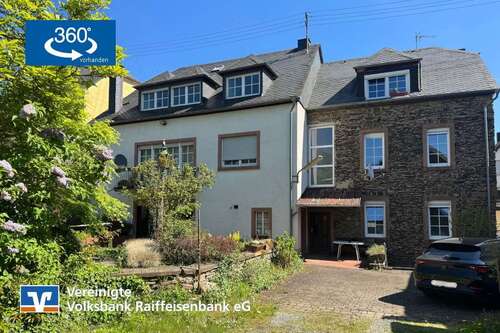 Foto - Haus zum Kaufen in Osann-Monzel 385.000,00 € 360 m²