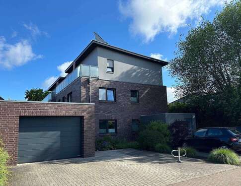 Foto - Wohnung zum Mieten in Westerstede 830,00 € 82.62 m²