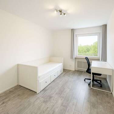Foto - WG-Zimmer in Augsburg 550,00 € 110 m²
