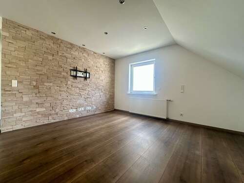 Foto - Wohnung zum Mieten in Bischofsheim 1.450,00 € 143.93 m²