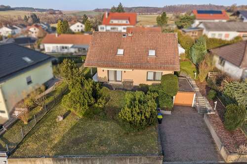 Foto - Haus zum Kaufen in Mücke 349.000,00 € 168.32 m²