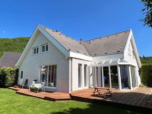 Foto - Haus zum Kaufen in Schleiden 399.000,00 € 343 m²