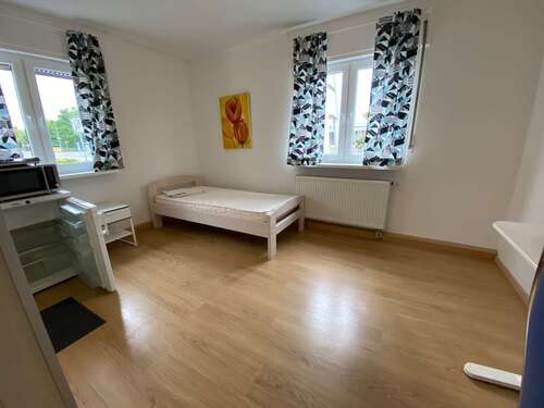 Foto - Wohnung zum Mieten in Friedrichshafen 440,00 € 18 m²