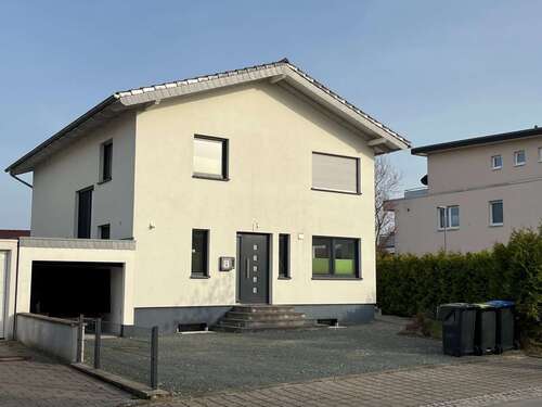 Foto - Haus zum Kaufen in Lemgo 485.000,00 € 165 m²