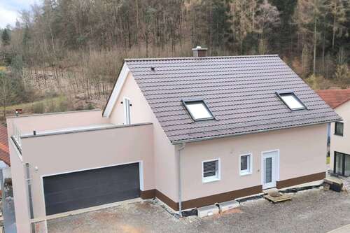 Foto - Wohnung zum Mieten in Krickenbach 890,00 € 80 m²