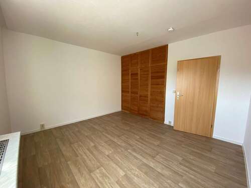 Foto - Wohnung zum Mieten in Suhl 436,06 € 54.33 m²