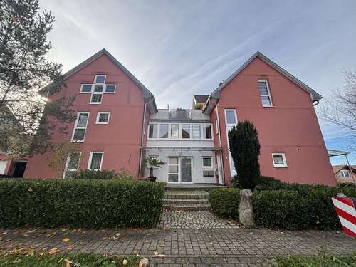 Foto - Haus zum Kaufen in Hartheim am Rhein 1.250.000,00 € 467.45 m²