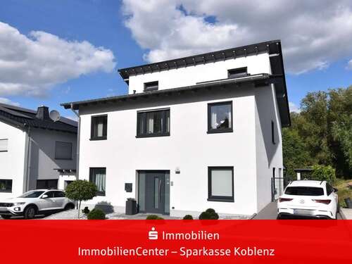 Foto - Haus zum Kaufen in Boppard 549.000,00 € 180 m²