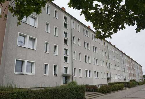 Foto - Wohnung zum Mieten in Frankfurt (Oder) 372,61 € 47.77 m²