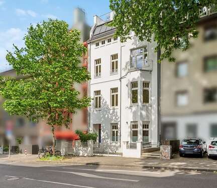 Foto - Haus zum Kaufen in Düsseldorf - Düsseltal 3.000.000,00 € 427 m²