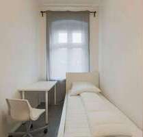 WG-Zimmer in Berlin 680,00 € 8 m²
