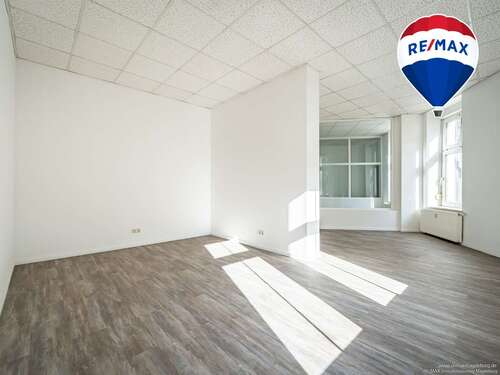 Foto - Büro in Magdeburg Brückfeld 556,10 € 57.98 m²