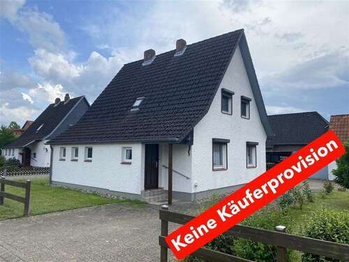 Foto - Haus zum Kaufen in Hohnstorf (Elbe) 199.000,00 € 113 m²