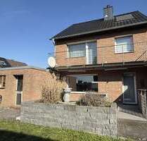 Haus zum Mieten in Niederkassel 1.800,00 € 140 m²