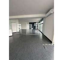 Büro in Lud 1.800,00 € 200 m² - 1.800,00&nbsp;EUR Kaltmiete, ca.&nbsp; 200,00&nbsp;m&sup2; in Lud (PLZ: 71634)