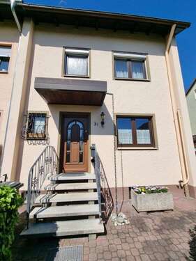 Foto - Haus zum Kaufen in Oberasbach 425.000,00 € 125 m²