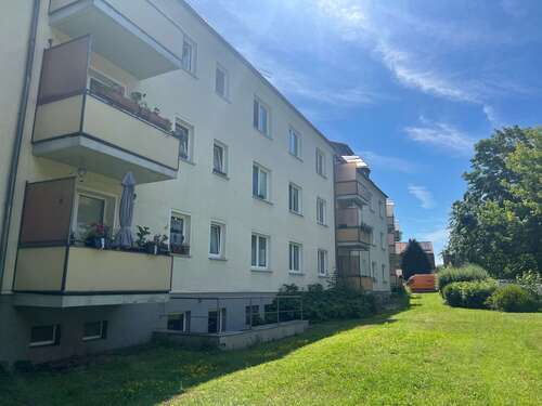 Foto - Wohnung zum Mieten in Calbe 300,00 € 49.18 m²