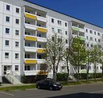 Wohnung zum Mieten in Borna 296,00 € 53.74 m²