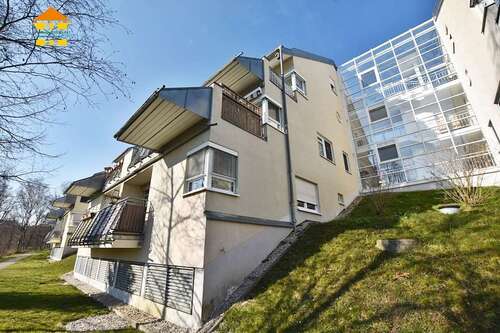 Foto - Wohnung zum Mieten in Burkhardtsdorf 375,00 € 67.3 m²