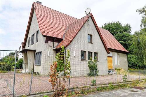 Foto - Haus zum Kaufen in Cuxhaven 299.000,00 € 1076 m²