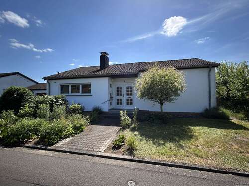 Foto - Haus zum Kaufen in Homburg 299.000,00 € 110 m²