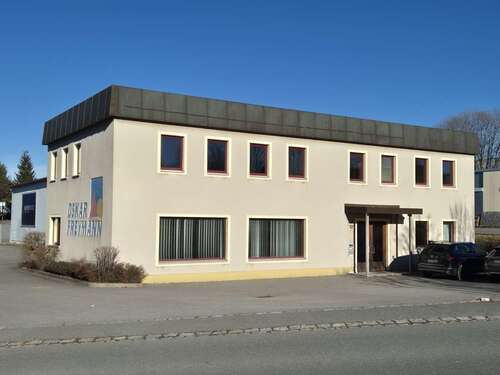 Foto - Büro in Annaberg-Buchholz 2.100,00 € 320 m²