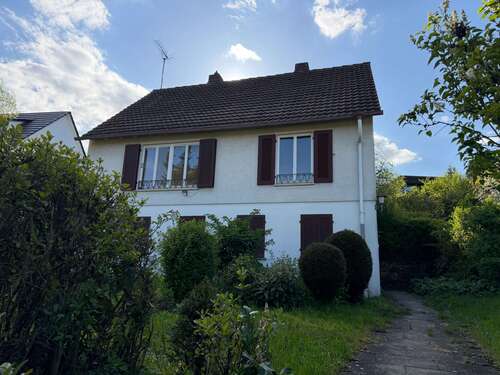 Foto - Haus zum Kaufen in Esslingen am Neckar 610.000,00 € 140 m²