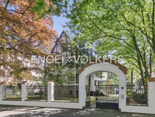 Foto - Haus zum Kaufen in Köln 1.750.000,00 € 189 m²