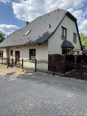 Foto - Haus zum Kaufen in Müncheberg 350.000,00 € 162 m²
