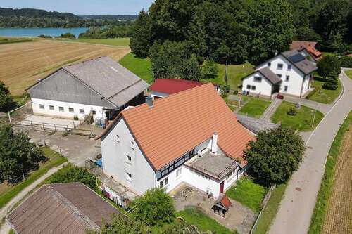 Foto - Haus zum Kaufen in Pfullendorf-Tautenbronn 750.000,00 € 139.77 m²