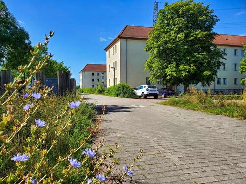 Foto - Wohnung zum Mieten in Halle (Saale) 385,00 € 69.5 m²