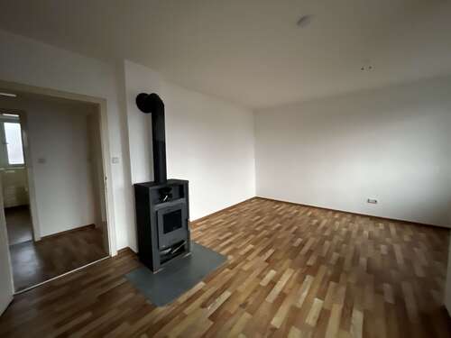 Foto - Wohnung zum Mieten in Rödental 450,00 € 56.78 m²