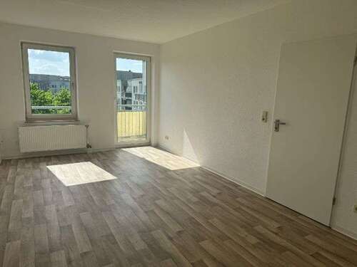 Foto - Wohnung zum Mieten in Dessau-Roßlau 405,00 € 57.43 m²