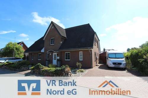 Foto - Haus zum Kaufen in Klanxbüll 398.000,00 € 182 m²