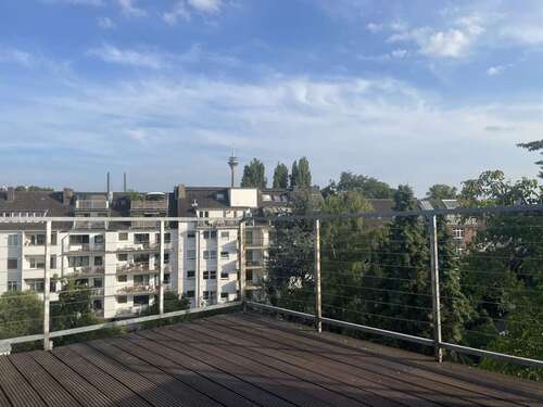 Foto - Haus zum Kaufen in Düsseldorf 2.950.000,00 € 350 m²