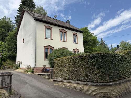 Foto - Haus zum Kaufen in Deudesfeld 149.000,00 € 139.78 m²