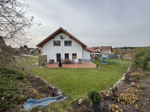Foto - Haus zum Kaufen in Mettenheim Gumattenkirchen 645.000,00 € 140 m²