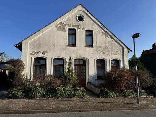 Foto - Haus zum Kaufen in Nordenham 149.000,00 € 123.24 m²