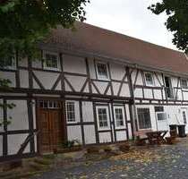 Haus zum Kaufen in Nörten-Hardenberg 375.000,00 € 300 m²